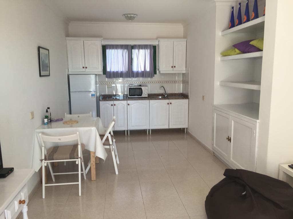 Apartamentos Flamboyant Adults Only Puerto del Carmen  Quarto foto