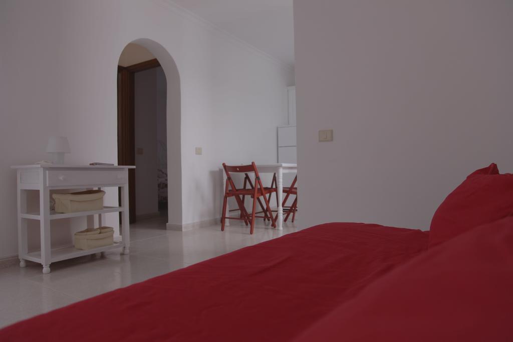 Apartamentos Flamboyant Adults Only Puerto del Carmen  Quarto foto